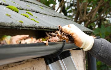 gutter cleaning Kings Hill