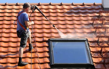 roof cleaning Kings Hill